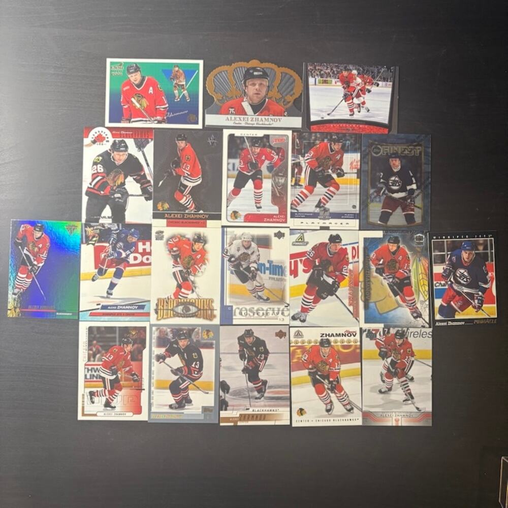 Lot of 20 assorted Alexei Zhamnov Hockey Cards from 1995 through 2001